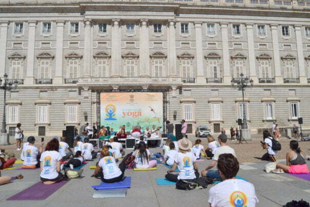 YogaenRed. Día internacional del yoga