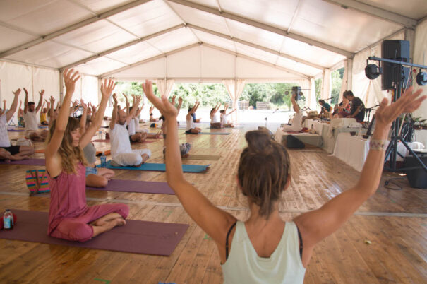 Festival yoga